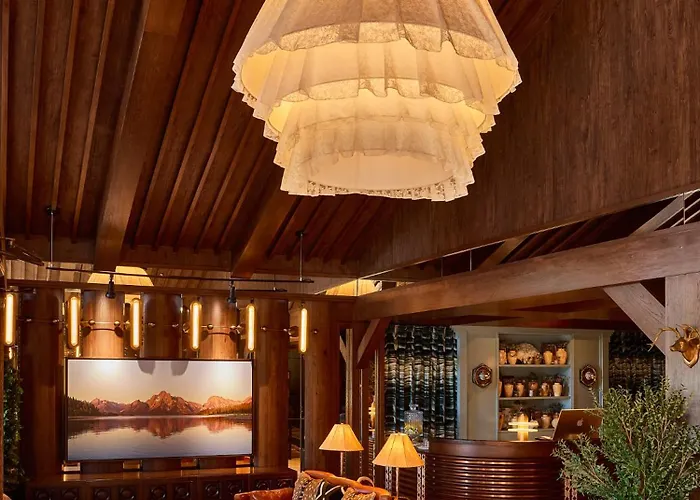 Faraway Jackson Hole 4* Teton Village